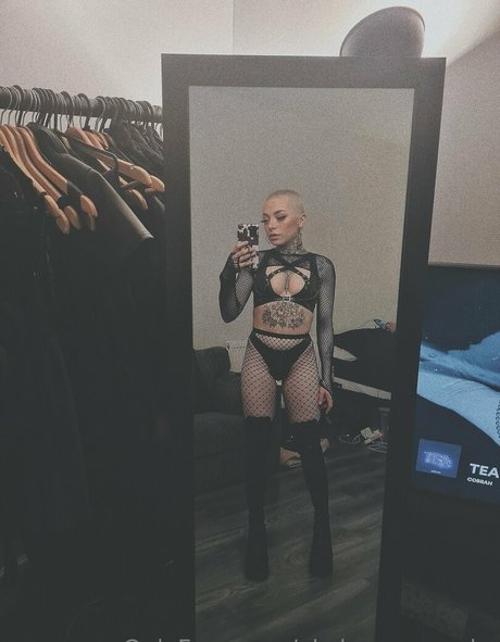 ohshannonsucks naked pornstar img