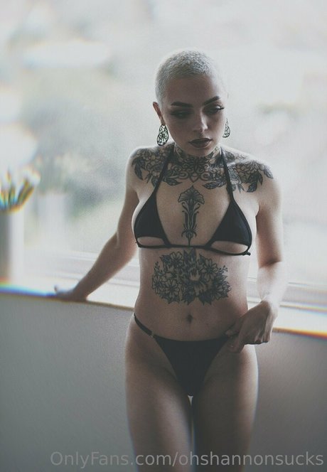 ohshannonsucks art actress galleries