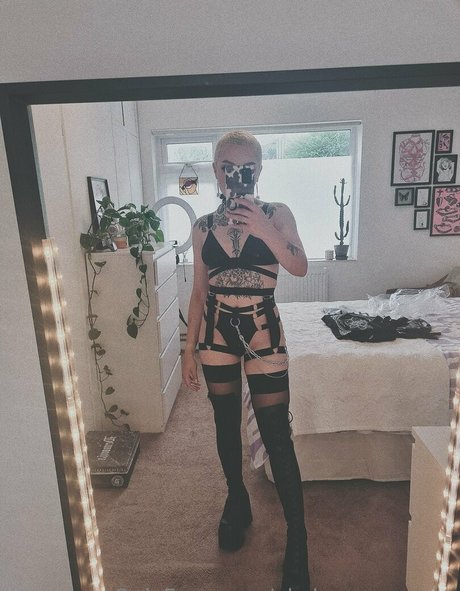 ohshannonsucks model best photo