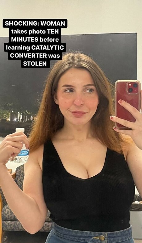 Megan Bitchell pretty actress photo