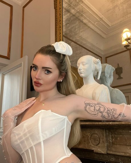 threesome asian onlyfans hot porn images