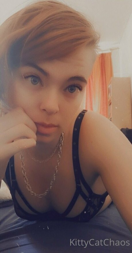 ladylolaria star pornographic image