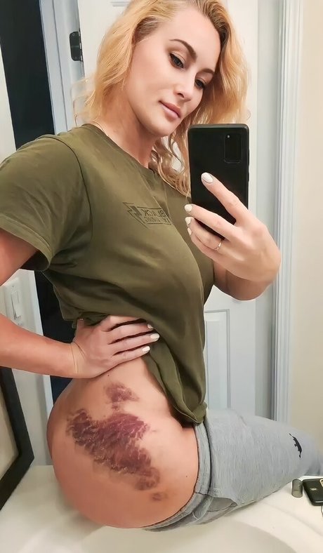 Vanessa Cater hot star pictures