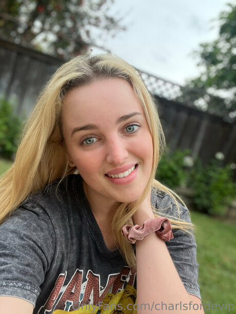 blonde shemale onlyfans sexy naked images