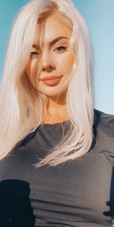 teen cumshot onlyfans porn pics