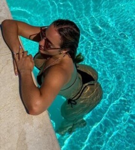 Micha Prinz pornstar pretty img