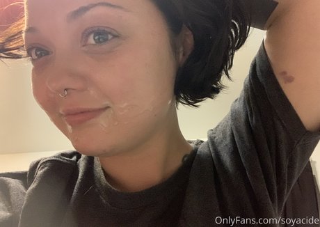 Soyacide art model pic