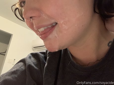 Soyacide art model archive