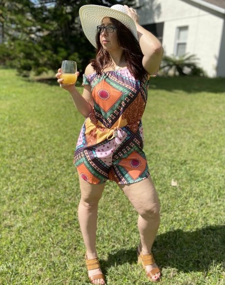 Sapphire Coxxx art model photo