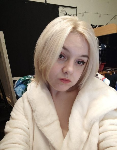 Velvetnight star adult images