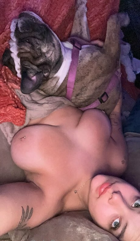 Txisten sexy model pic