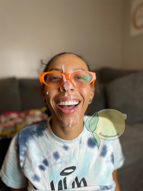 frecklemonade naked pornstar picture