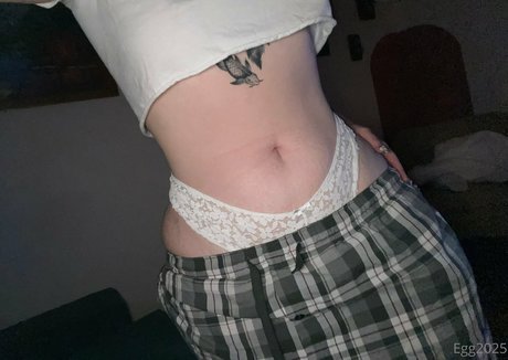 Egg2025 porn model picture