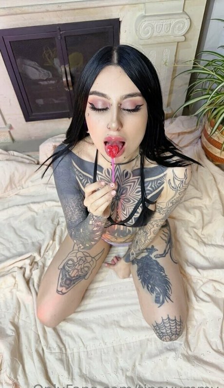 sex asian onlyfans pretty pic