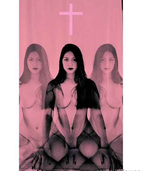 Exoticwildflower model nude image