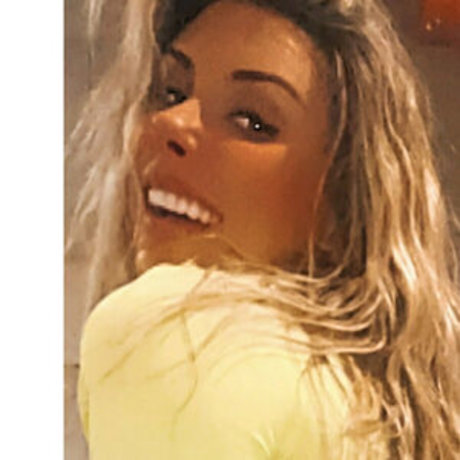 Athena Andrews hd actress img