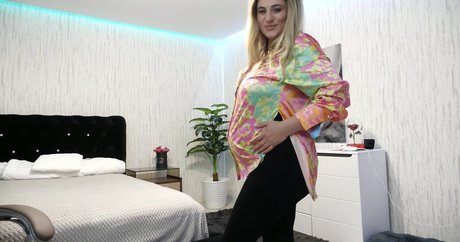 SecretDesire pornstar pretty images