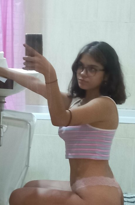 cleoisaway pornstar xxx archive