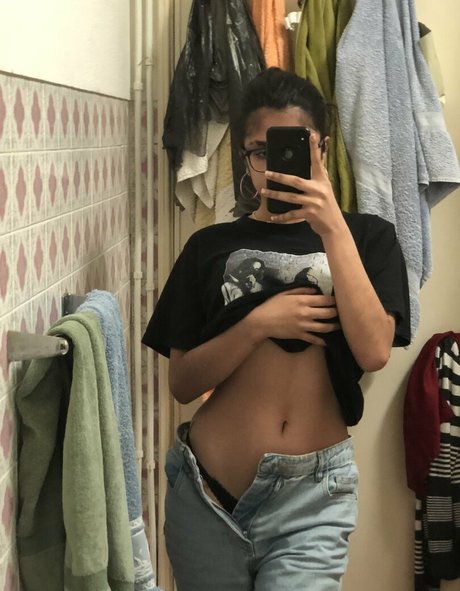 cleoisaway porn star archive