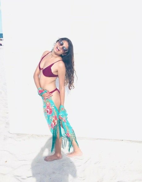 Extraperky pornographic actress image