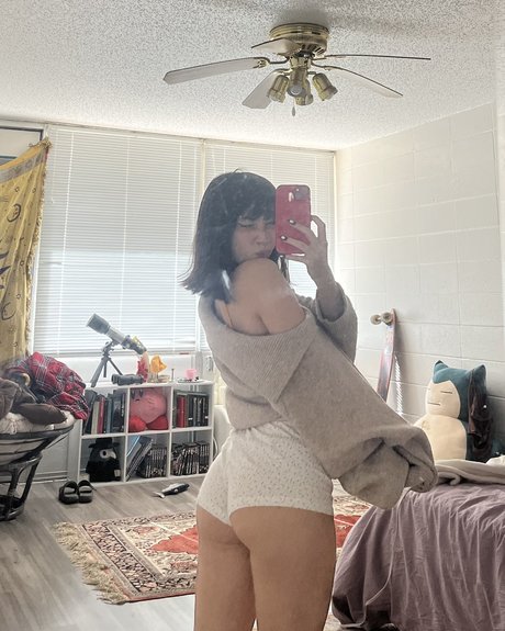 thisbicthdied porn star picture