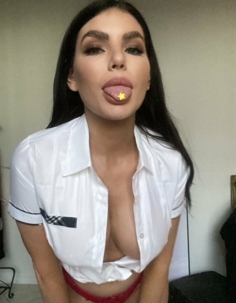 Nicole Thorne pornstar naked photos