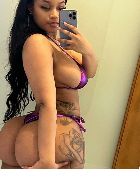 Stormiiy porn actress pic