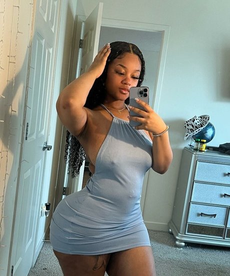 Stormiiy model porn photos