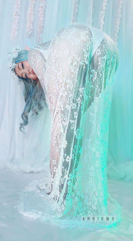 Ahriuwu pornstar sexy photos