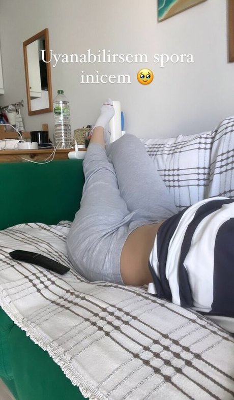 Buse yilmaz sex model photos