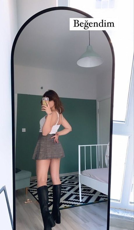 Buse yilmaz pornstar naked image