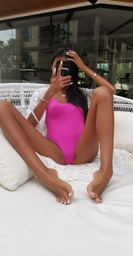 Poppy Thai pornstar beautiful pic