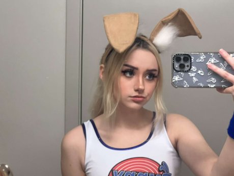 NuMetal Cowgirl nudes actress image