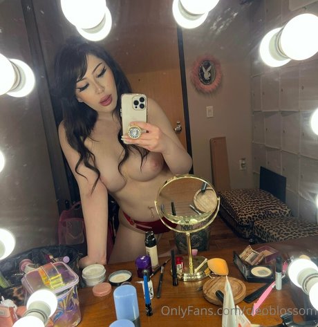 skinny big ass onlyfans nude picture