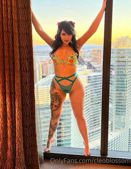 black female onlyfans pretty archive