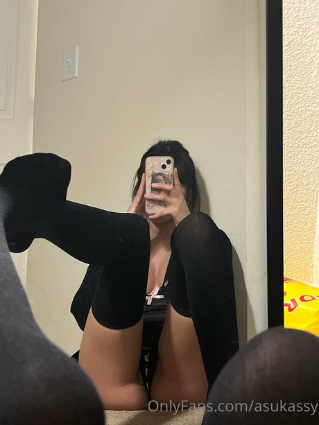 asukassy_ naked actress pics