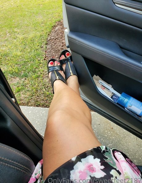 sweetfeet2187 nudes model pics