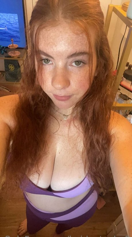 milf yoga onlyfans sexy pic