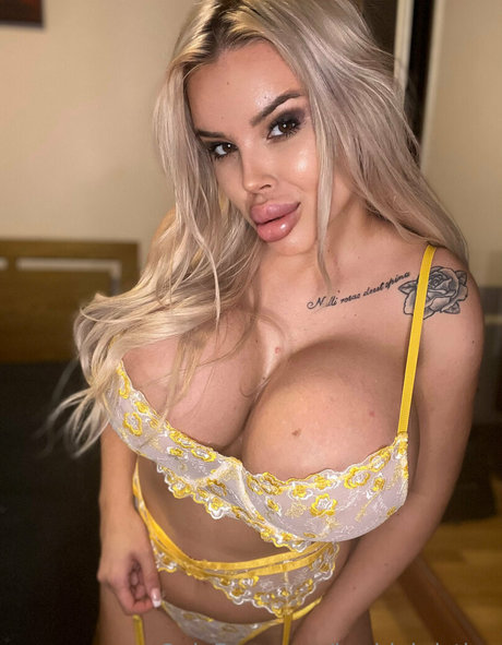 Barbiekristina star sex galleries