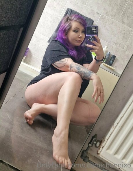 Cosmicbunnixo beautiful actress pictures