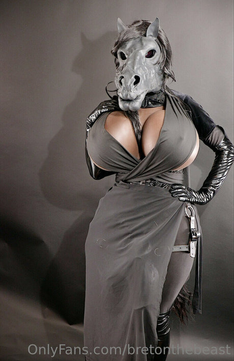 bretonthebeast erotic actress pics