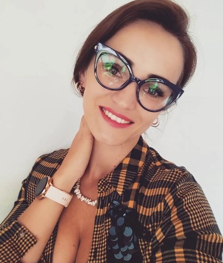 amateur cuckold onlyfans naked picture