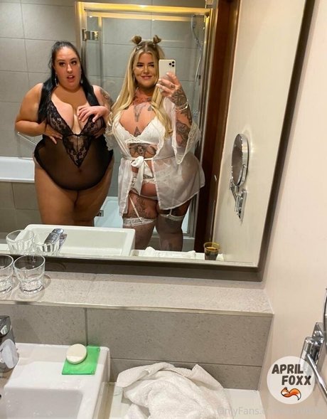 aprilfoxx pornstar top picture