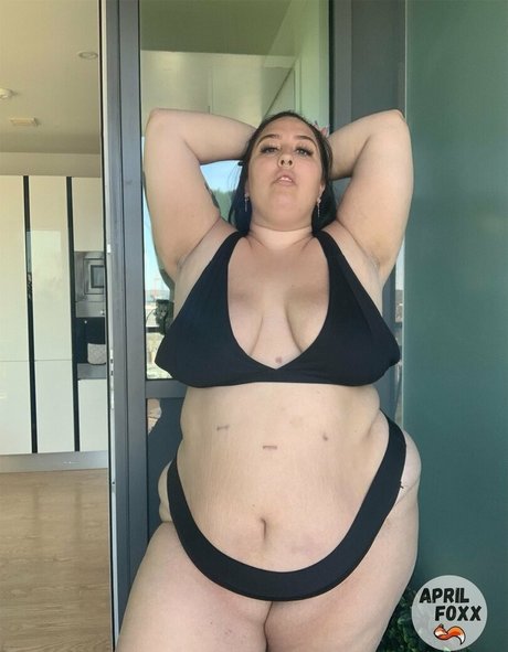 aprilfoxx model pretty pics