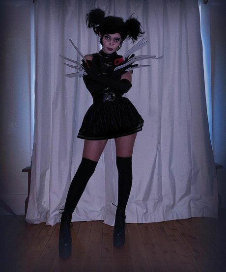 Mia Rodriguez pornstar pretty archive