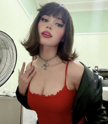 Mia Rodriguez top actress img