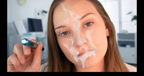 ASMR Darling model best pic