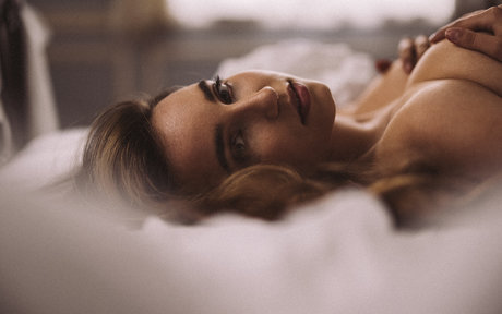 Celine Fairon model free img