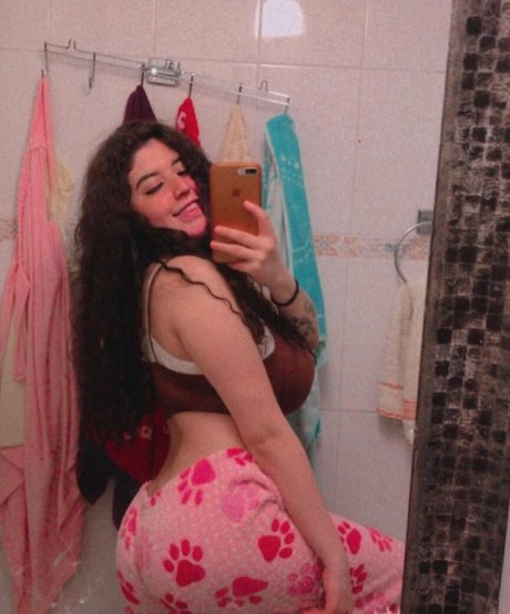 Samantha Fernandez art actress archive