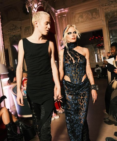 lesbian pussy onlyfans free porn gallery